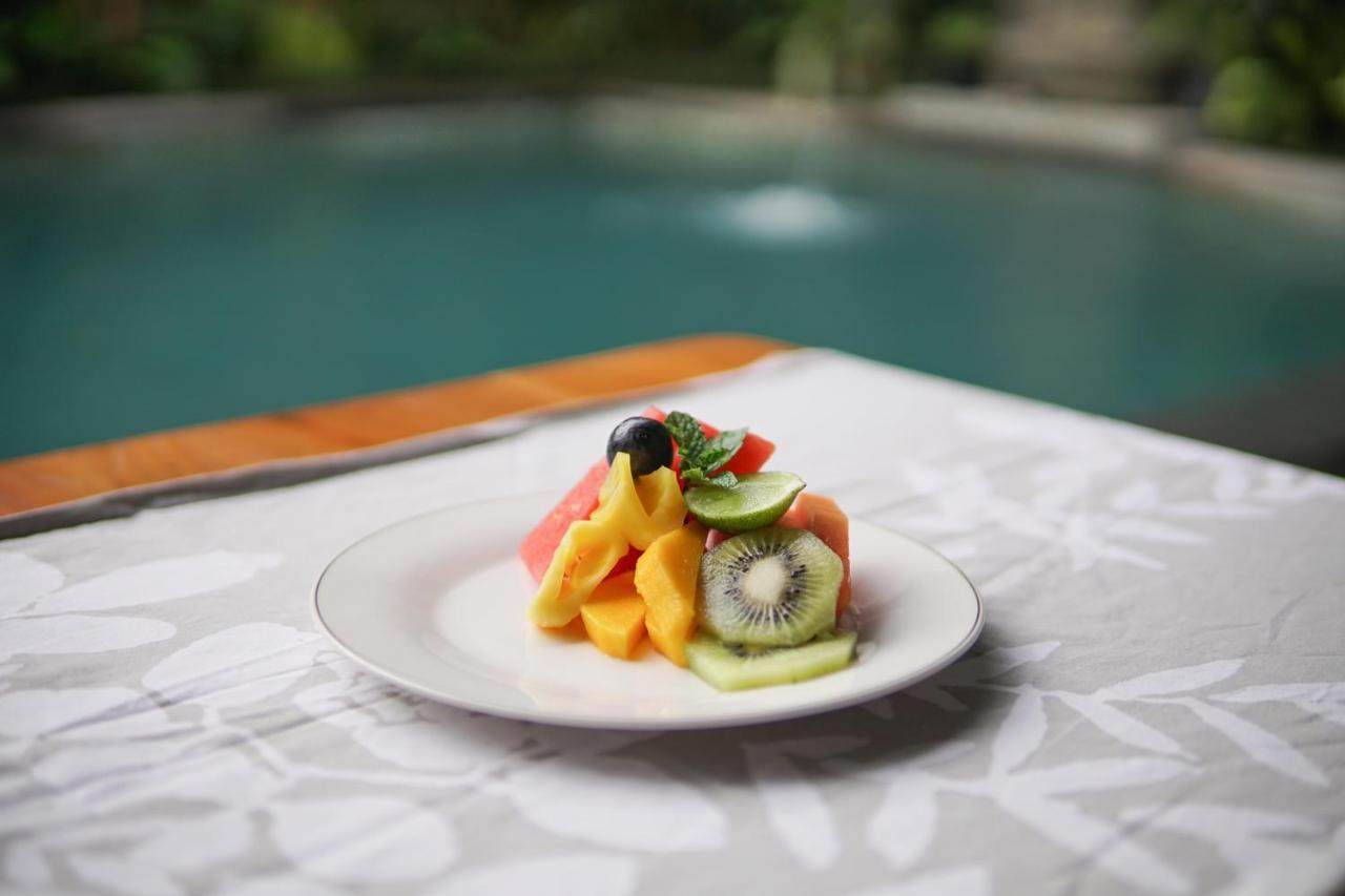 Narada Suite & Villa Ubud  Bagian luar foto