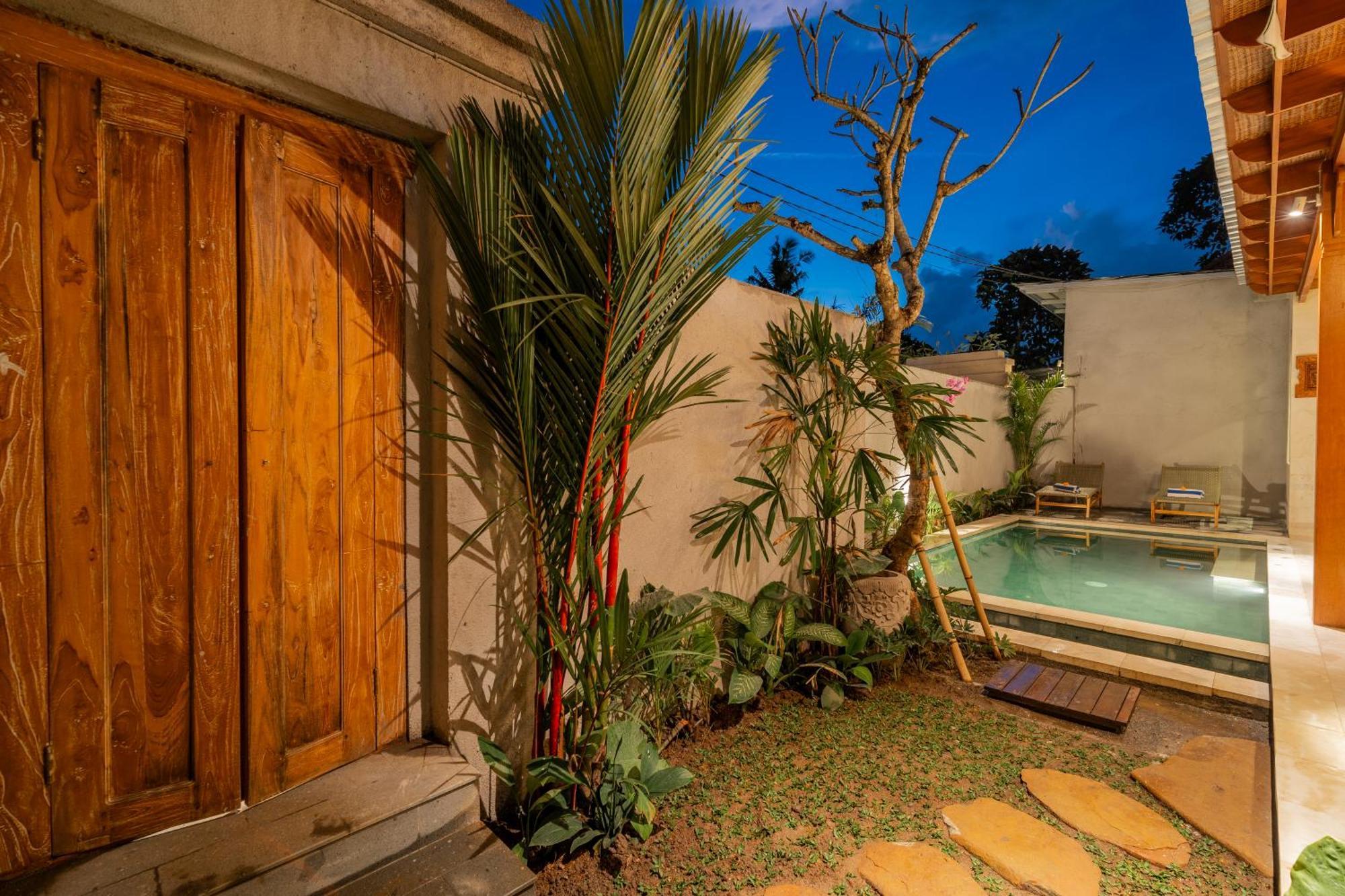 Narada Suite & Villa Ubud  Bagian luar foto